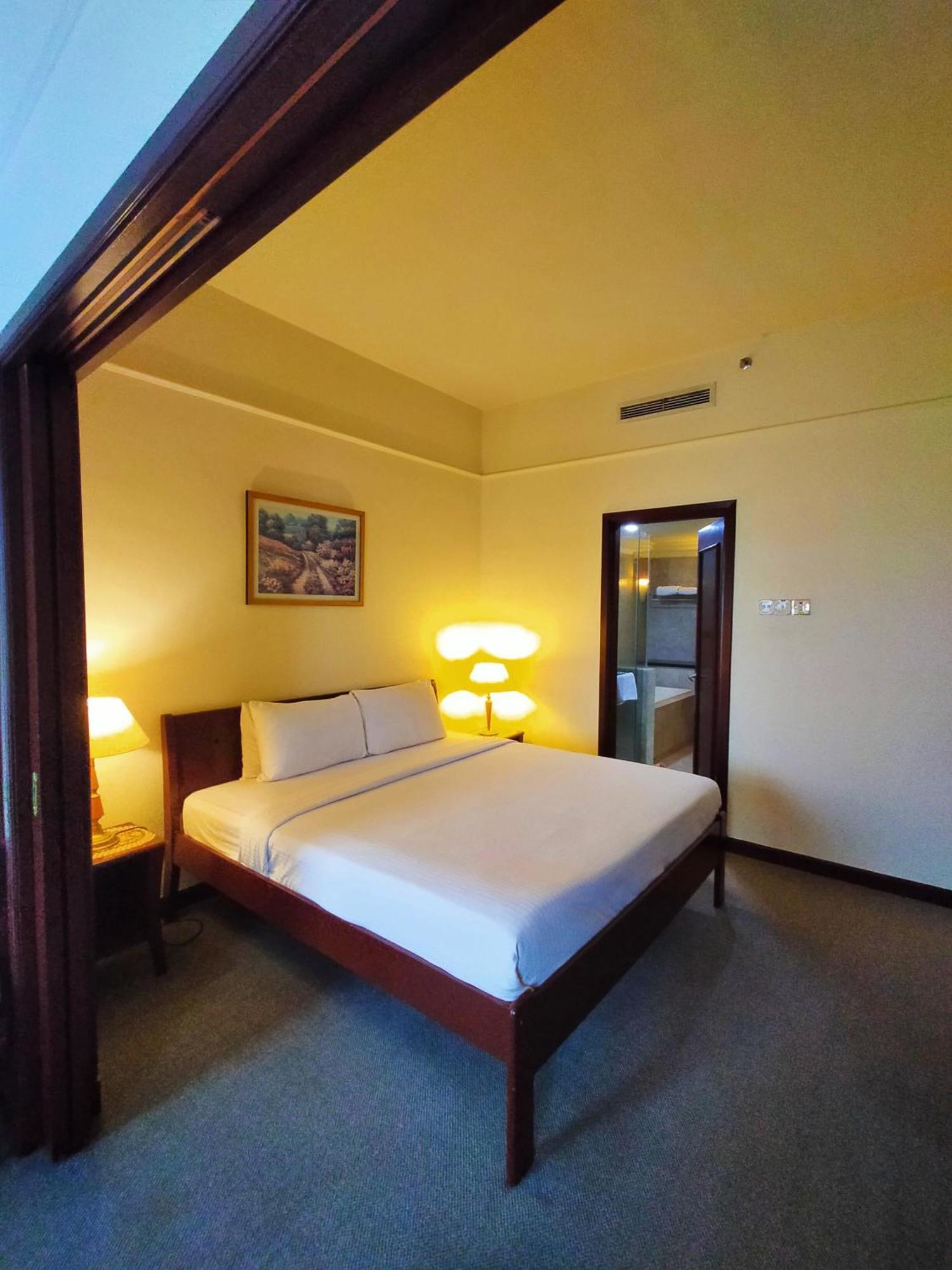 Grand Lumia At Times Square Pangsapuri *